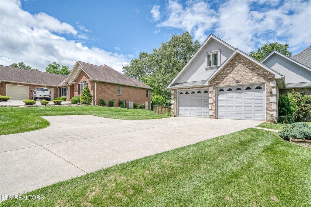 Fairfield Glade, Tennessee, 38558, United States, 3 Bedrooms Bedrooms, ,3 BathroomsBathrooms,Residential,Forsale,1907853