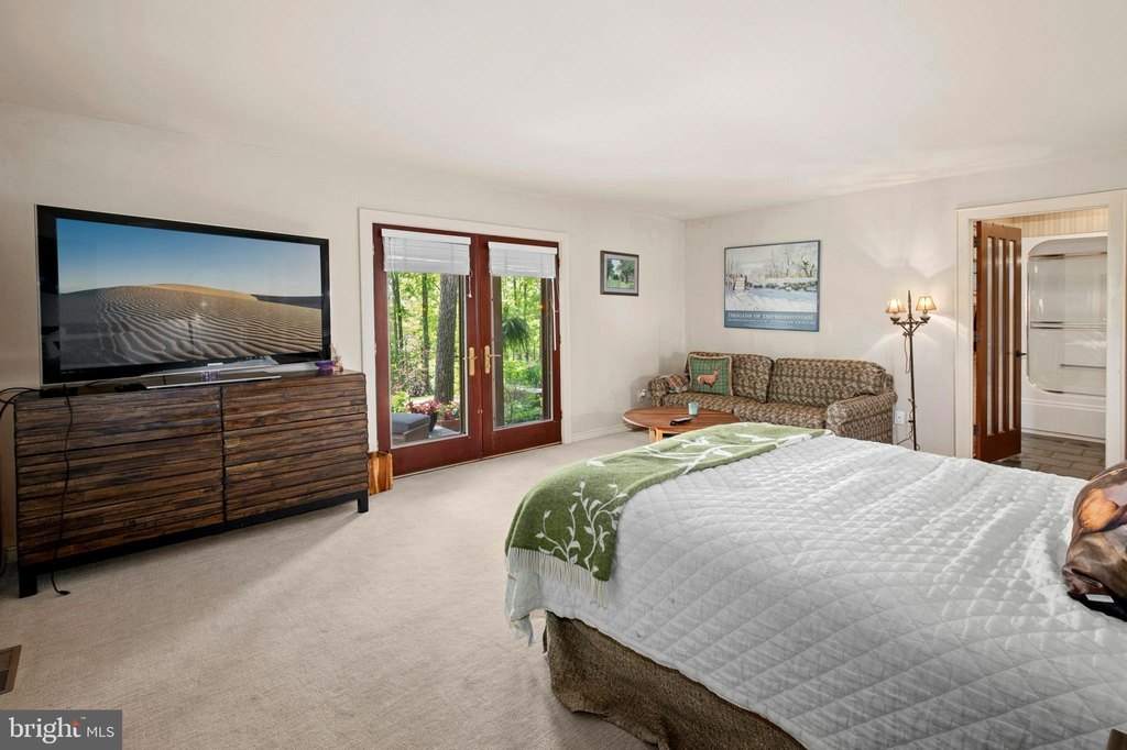 HENRYVILLE, Pennsylvania, 18332, United States, 6 Bedrooms Bedrooms, ,7.5 BathroomsBathrooms,Residential,Forsale,2014635