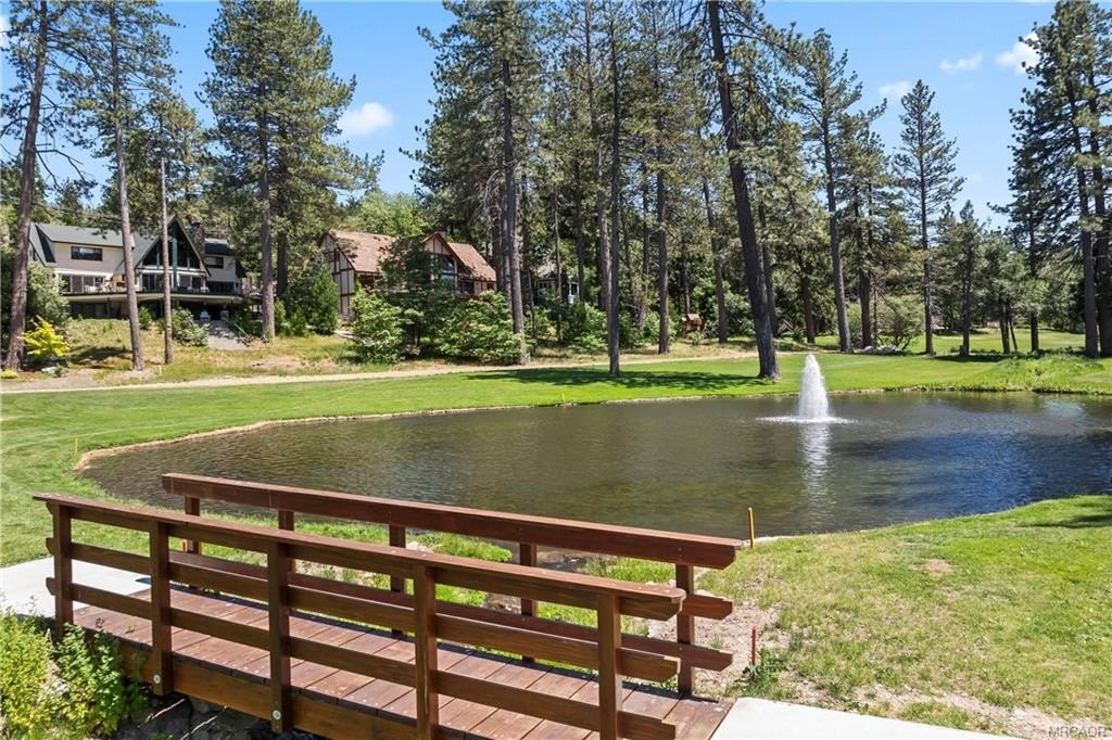 Lake Arrowhead, California, 92352, United States, 5 Bedrooms Bedrooms, ,5 BathroomsBathrooms,Residential,Forsale,1886287