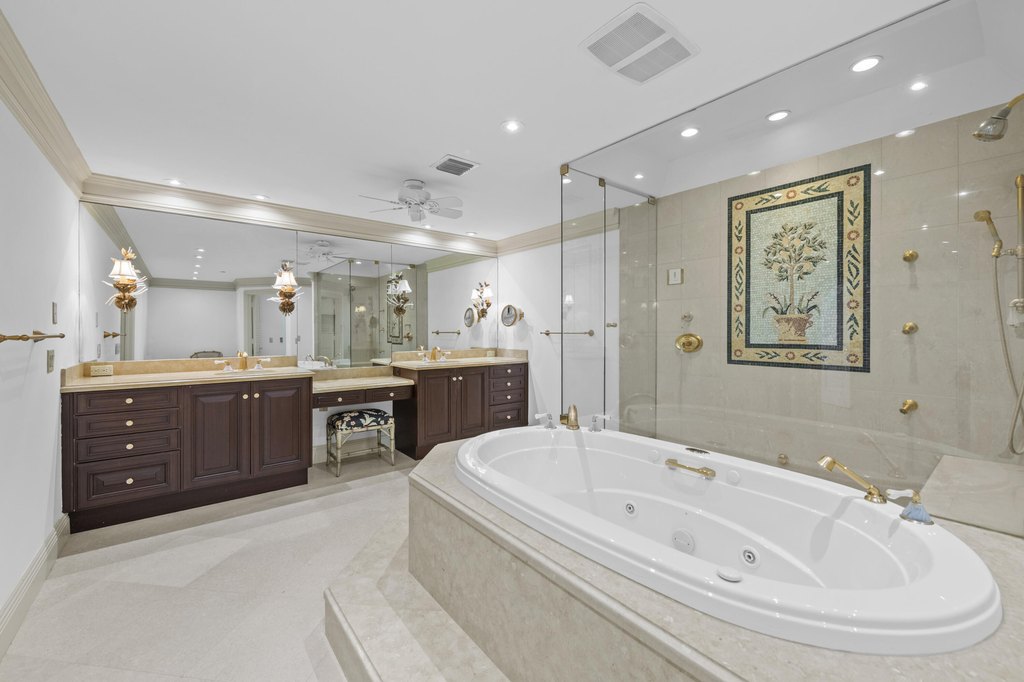 Highland Beach, Florida, 33487, United States, 3 Bedrooms Bedrooms, ,3 BathroomsBathrooms,Residential,Forsale,2010671