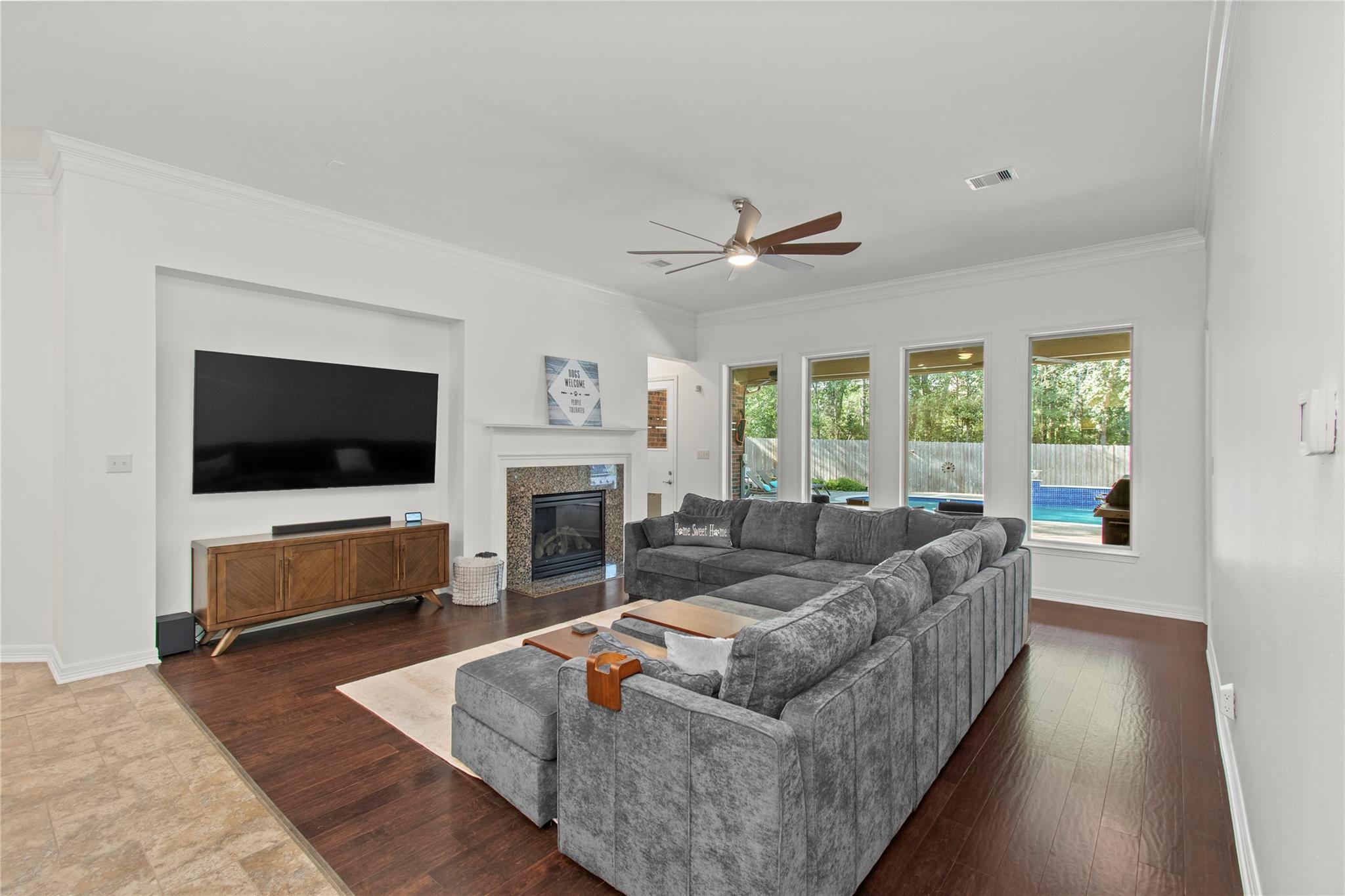 Conroe, Texas, 77302, United States, 4 Bedrooms Bedrooms, ,3 BathroomsBathrooms,Residential,Forsale,2010633