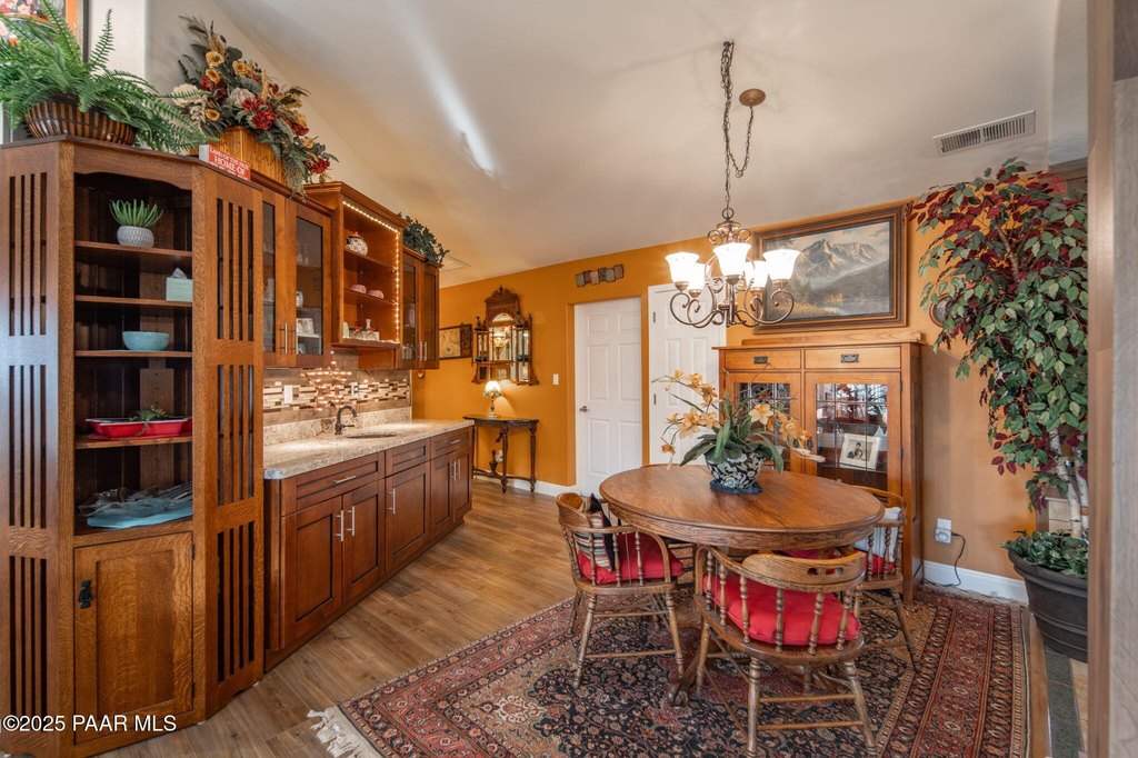 Prescott, Arizona, 86301, United States, 3 Bedrooms Bedrooms, ,2 BathroomsBathrooms,Residential,Forsale,2011278