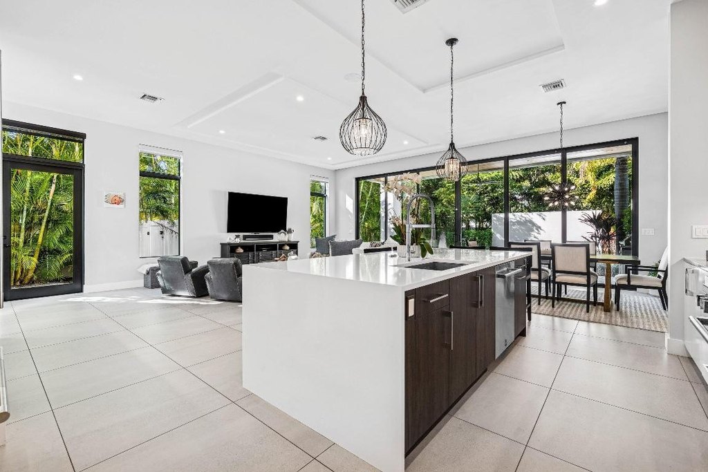 Delray Beach, Florida, 33483, United States, 3 Bedrooms Bedrooms, ,3.5 BathroomsBathrooms,Residential,Forsale,2010666