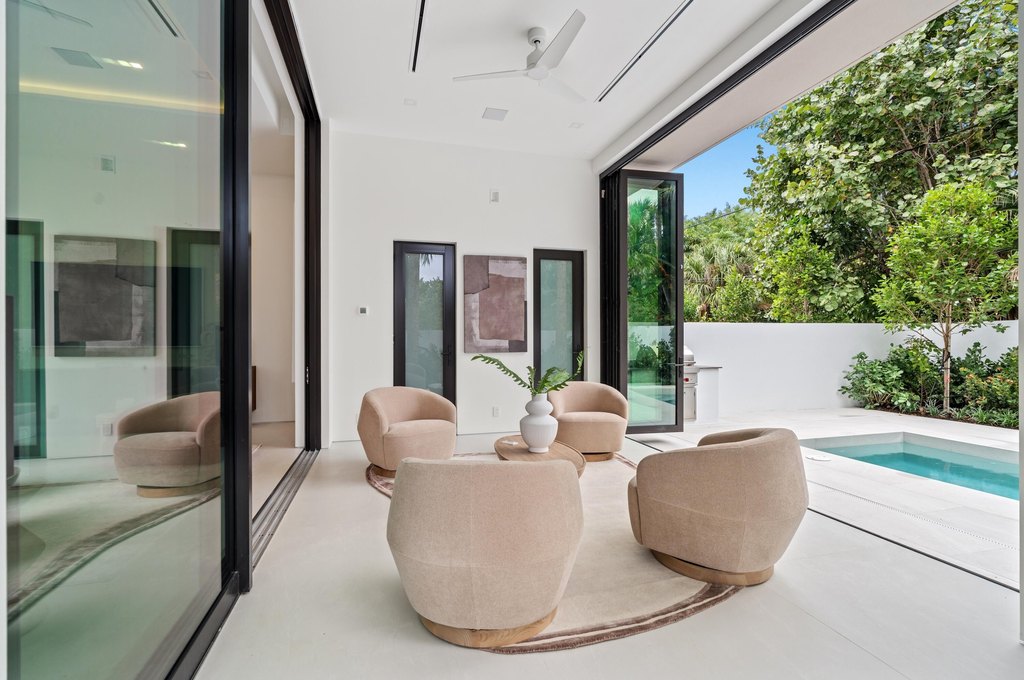 Delray Beach, Florida, 33483, United States, 3 Bedrooms Bedrooms, ,3.5 BathroomsBathrooms,Residential,Forsale,2010636