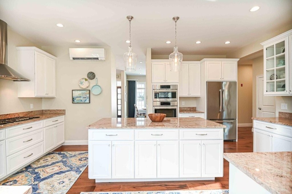 Ogunquit, Maine, 03907, United States, 4 Bedrooms Bedrooms, ,3 BathroomsBathrooms,Residential,Forsale,1894028