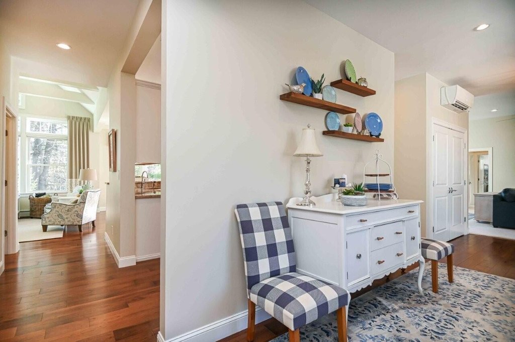 Ogunquit, Maine, 03907, United States, 4 Bedrooms Bedrooms, ,3 BathroomsBathrooms,Residential,Forsale,1894028