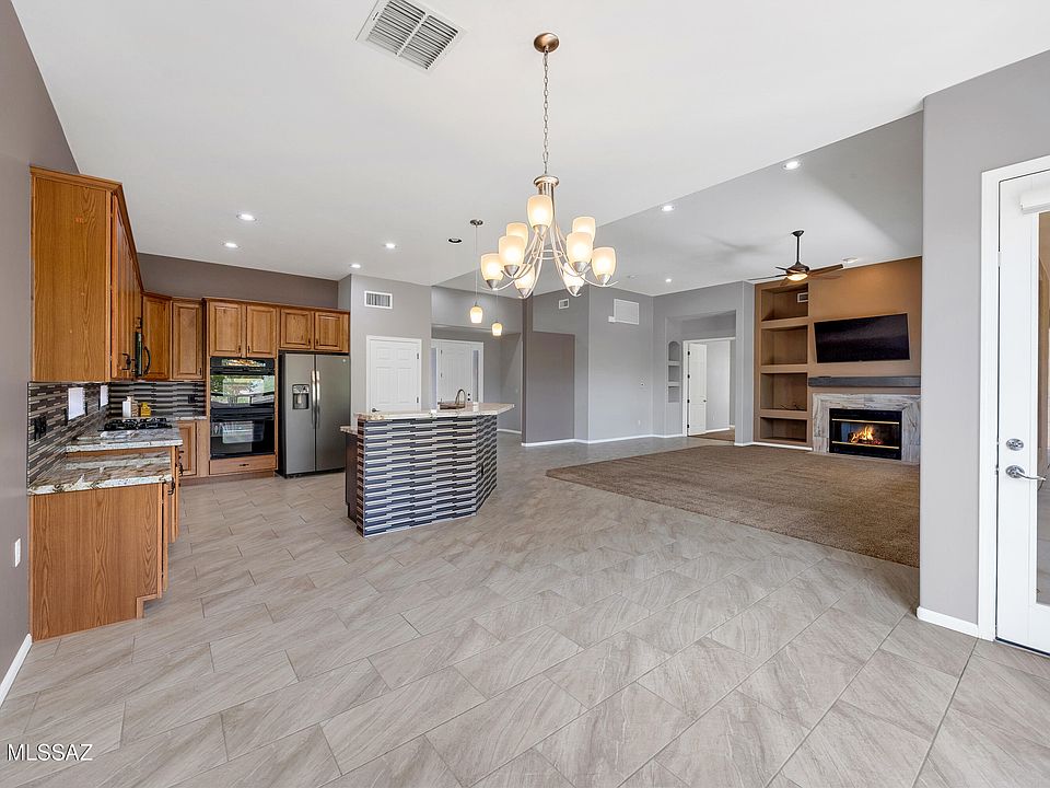 Oro Valley, Arizona, 85755, United States, 3 Bedrooms Bedrooms, ,2 BathroomsBathrooms,Residential,Forsale,1963528