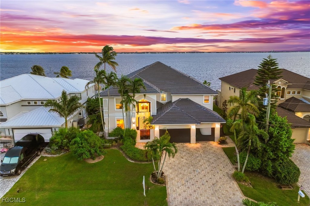 Cape Coral, Florida, 33904, United States, 5 Bedrooms Bedrooms, ,5.5 BathroomsBathrooms,Residential,Forsale,1971934