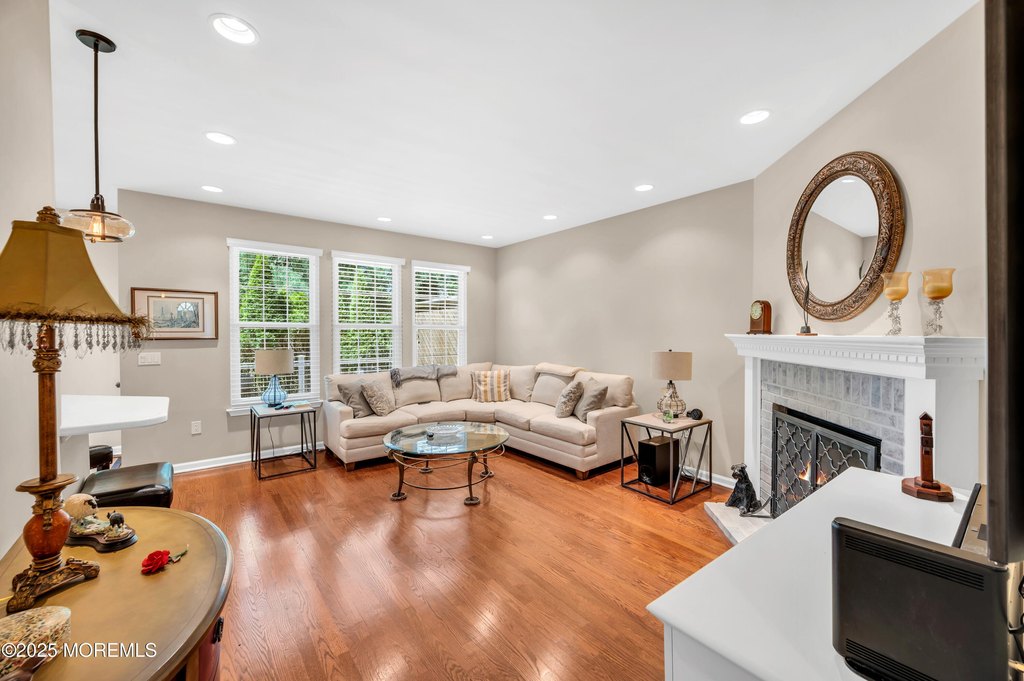 Brielle, New Jersey, 08730, United States, 3 Bedrooms Bedrooms, ,2.5 BathroomsBathrooms,Residential,Forsale,1984549