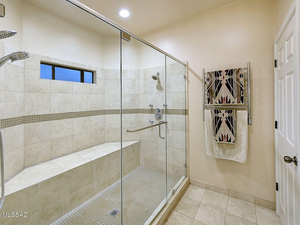 Tucson, Arizona, 85718, United States, 4 Bedrooms Bedrooms, ,3 BathroomsBathrooms,Residential,Forsale,1963534