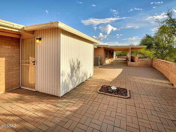 Tucson, Arizona, 85718, United States, 4 Bedrooms Bedrooms, ,2 BathroomsBathrooms,Residential,Forsale,1963537