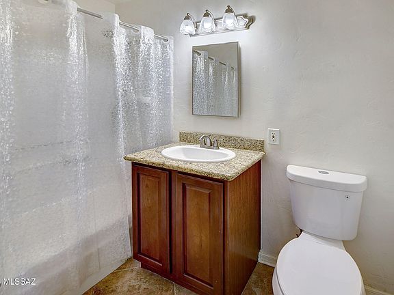 Tucson, Arizona, 85716, United States, 3 Bedrooms Bedrooms, ,2 BathroomsBathrooms,Residential,Forsale,1963538