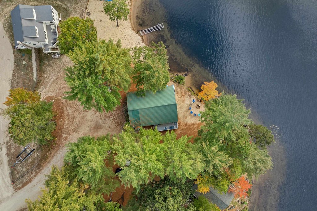 Ossipee, New Hampshire, 03814, United States, 2 Bedrooms Bedrooms, ,2 BathroomsBathrooms,Residential,Forsale,2002406