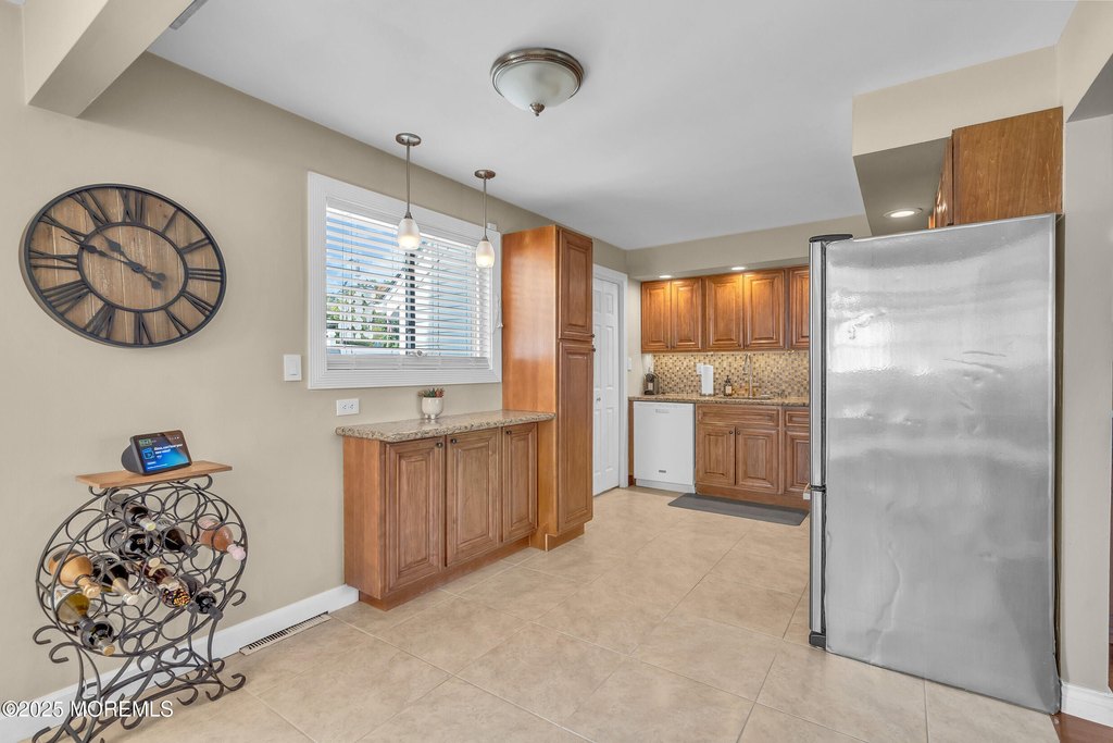 Hazlet, New Jersey, 07730, United States, 4 Bedrooms Bedrooms, ,2 BathroomsBathrooms,Residential,Forsale,1966075