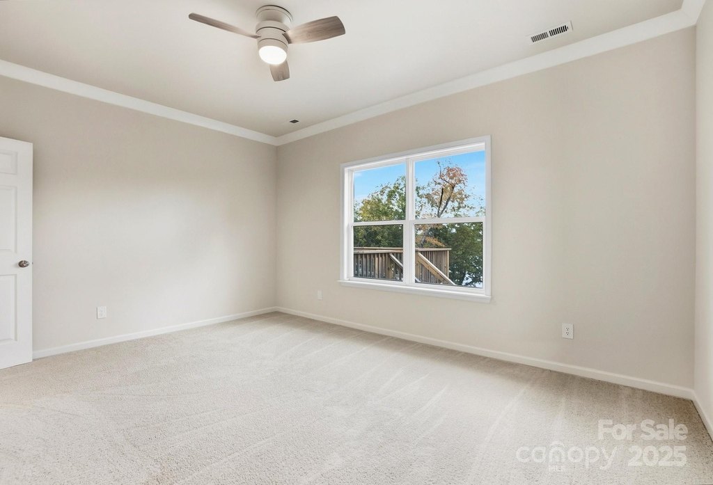 Charlotte, North Carolina, 28278, United States, 4 Bedrooms Bedrooms, ,3.5 BathroomsBathrooms,Residential,Forsale,2004569