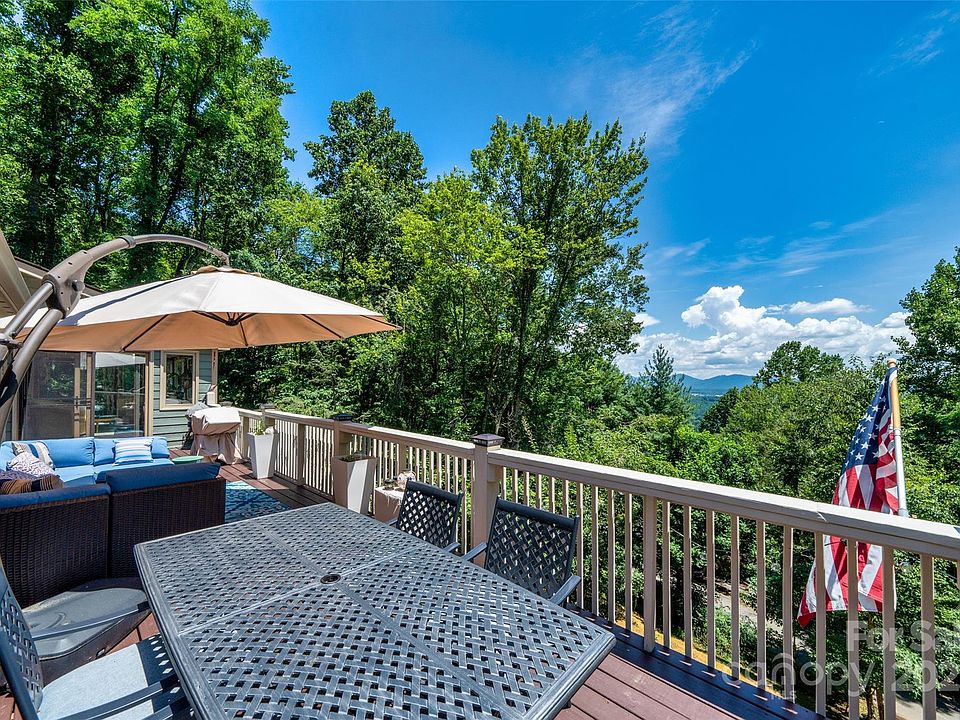 Mills River, North Carolina, 28759, United States, 3 Bedrooms Bedrooms, ,4 BathroomsBathrooms,Residential,Forsale,2004157