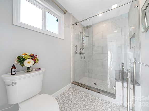 Mills River, North Carolina, 28759, United States, 3 Bedrooms Bedrooms, ,4 BathroomsBathrooms,Residential,Forsale,2004157