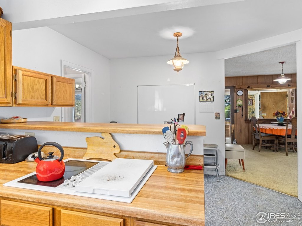 Estes Park, Colorado, 80517, United States, 2 Bedrooms Bedrooms, ,2 BathroomsBathrooms,Residential,Forsale,2000014