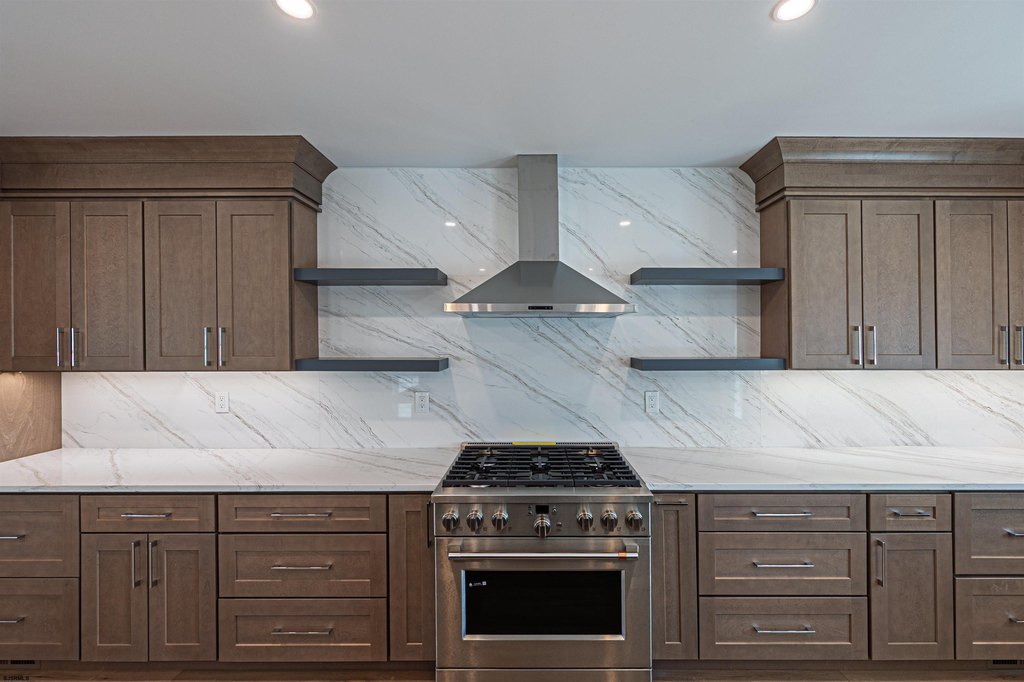 Ventnor, New Jersey, 08406, United States, 5 Bedrooms Bedrooms, ,4.5 BathroomsBathrooms,Residential,Forsale,1994143