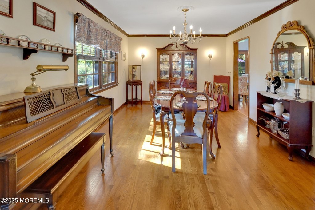 Red Bank, New Jersey, 07701, United States, 5 Bedrooms Bedrooms, ,3 BathroomsBathrooms,Residential,Forsale,1984553