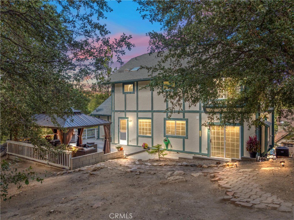 Lake Arrowhead, California, 92352, United States, 4 Bedrooms Bedrooms, ,2.5 BathroomsBathrooms,Residential,Forsale,1971038