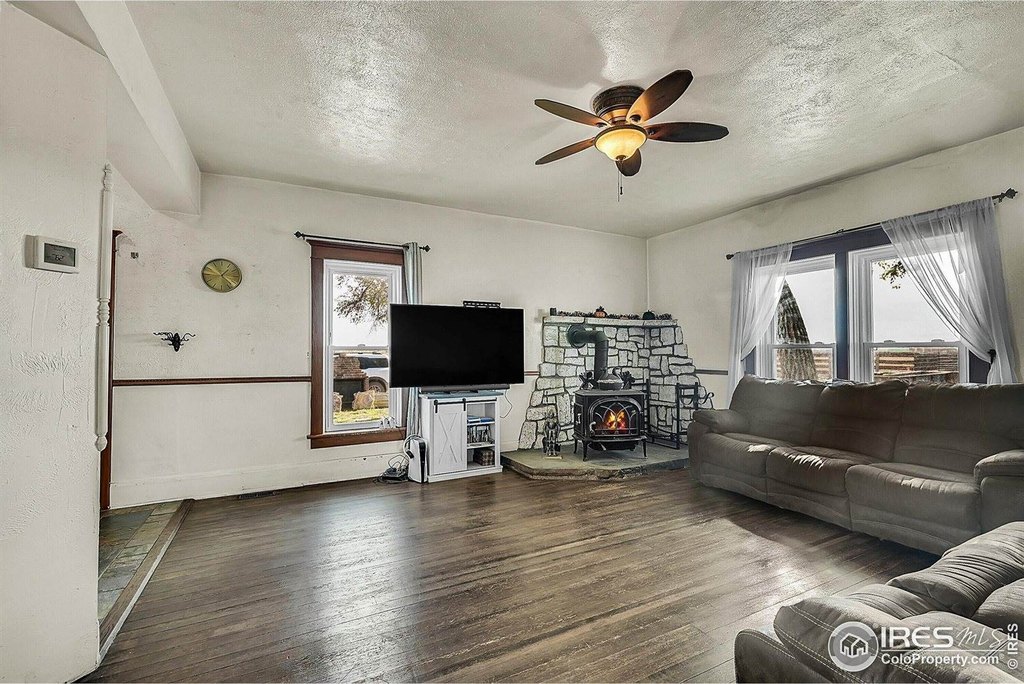 La Salle, Colorado, 80645, United States, 4 Bedrooms Bedrooms, ,1.5 BathroomsBathrooms,Residential,Forsale,2004214