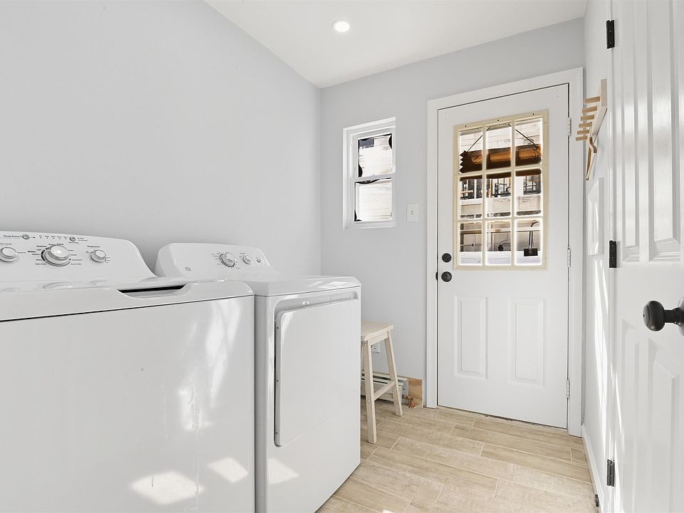 Margate, New Jersey, 08402, United States, 1 Bedroom Bedrooms, ,2 BathroomsBathrooms,Residential,Forsale,1967253