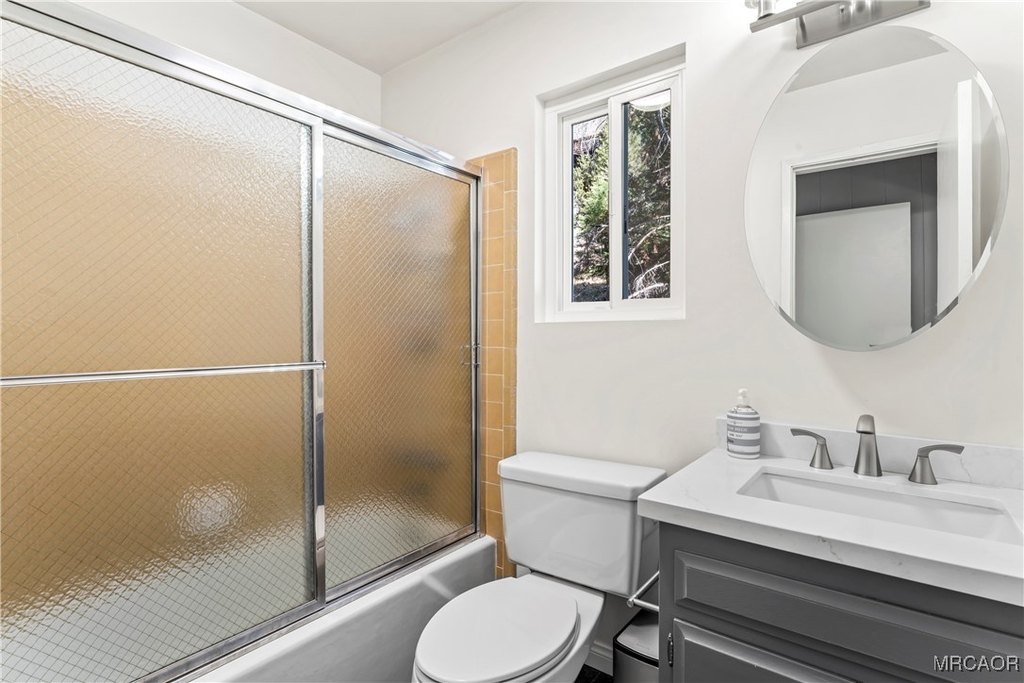 Lake Arrowhead, California, 92352, United States, 3 Bedrooms Bedrooms, ,2.5 BathroomsBathrooms,Residential,Forsale,2004859