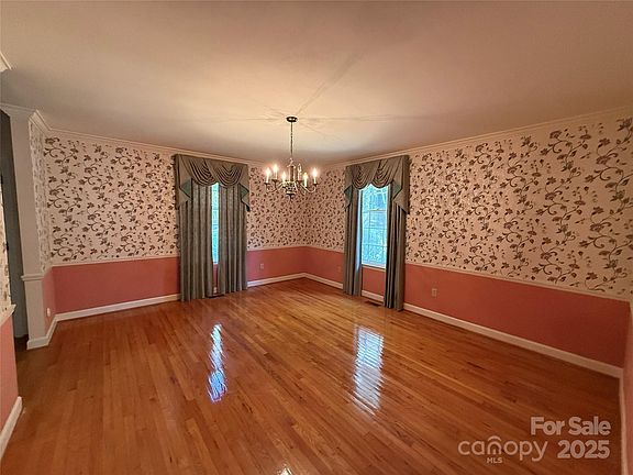 Lancaster, South Carolina, 29720, United States, 5 Bedrooms Bedrooms, ,4 BathroomsBathrooms,Residential,Forsale,1985968