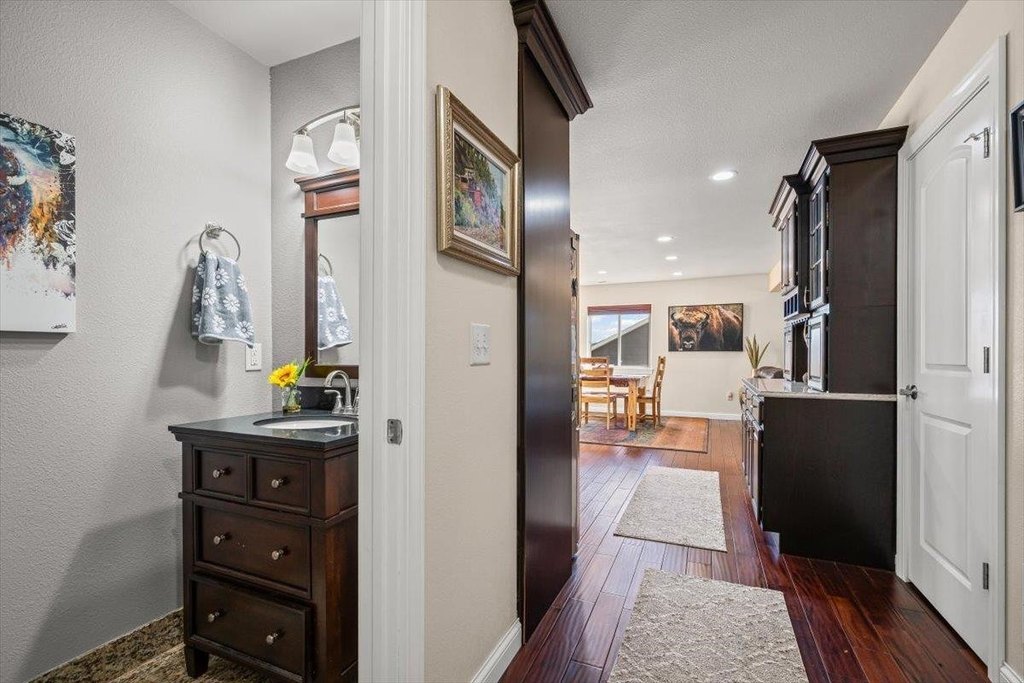 Deadwood, South Dakota, 57732, United States, 4 Bedrooms Bedrooms, ,2.5 BathroomsBathrooms,Residential,Forsale,1990698