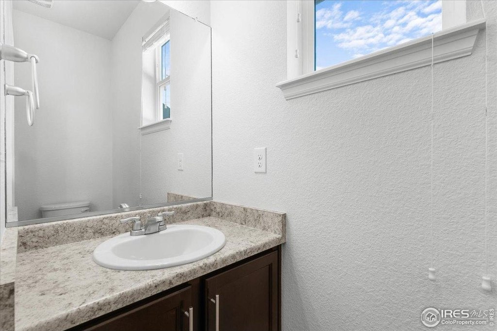 Loveland, Colorado, 80538, United States, 3 Bedrooms Bedrooms, ,2.5 BathroomsBathrooms,Residential,Forsale,2004216