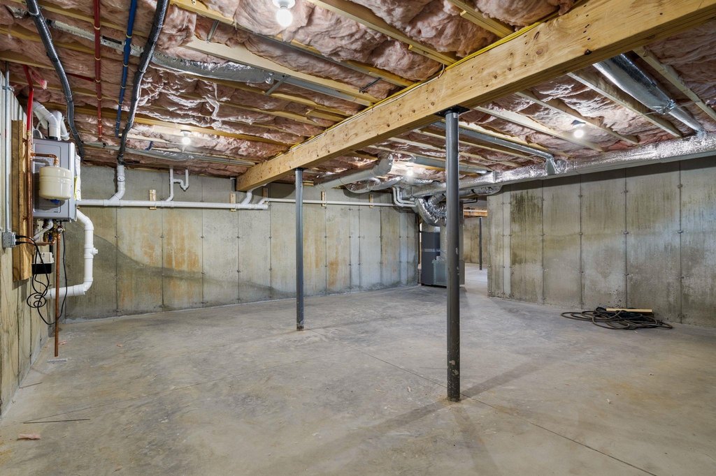 Hampton, New Hampshire, 03842, United States, 3 Bedrooms Bedrooms, ,2.5 BathroomsBathrooms,Residential,Forsale,2002415