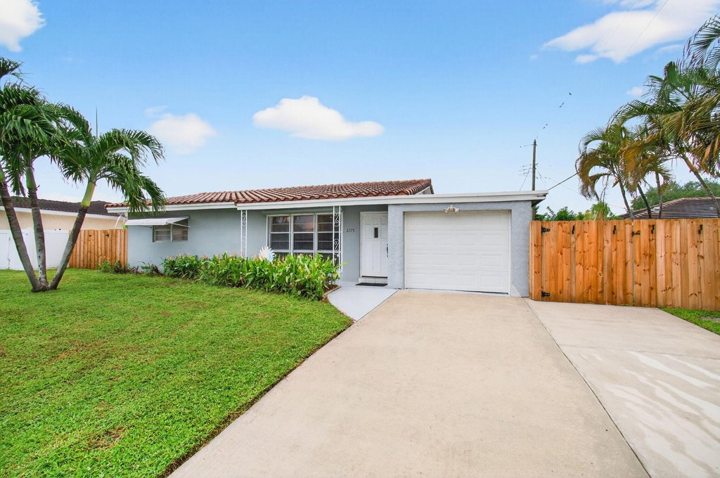 Boca Raton, Florida, 33431, United States, 2 Bedrooms Bedrooms, ,2 BathroomsBathrooms,Residential,Forsale,1969905