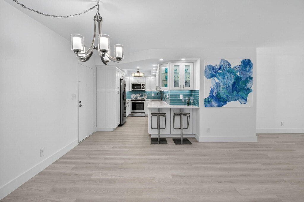 Highland Beach, Florida, 33487, United States, 2 Bedrooms Bedrooms, ,2 BathroomsBathrooms,Residential,Forsale,1969909