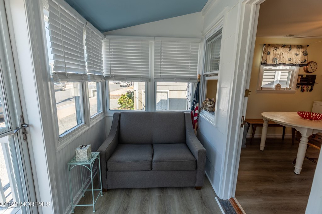 Seaside Park, New Jersey, 08752, United States, 2 Bedrooms Bedrooms, ,1 BathroomBathrooms,Residential,Forsale,1959749