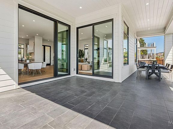 Santa Rosa, California, 95403, United States, 4 Bedrooms Bedrooms, ,4 BathroomsBathrooms,Residential,Forsale,1985927