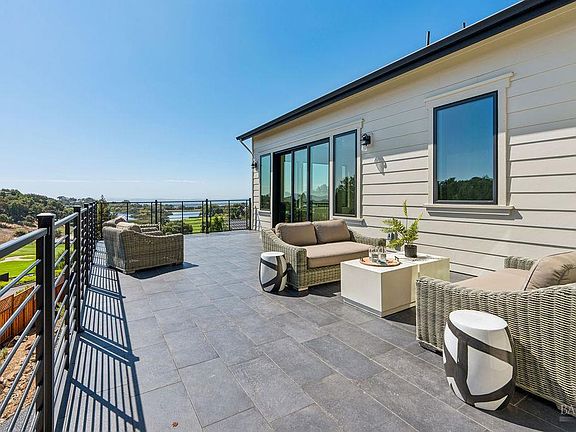 Santa Rosa, California, 95403, United States, 4 Bedrooms Bedrooms, ,4 BathroomsBathrooms,Residential,Forsale,1985927