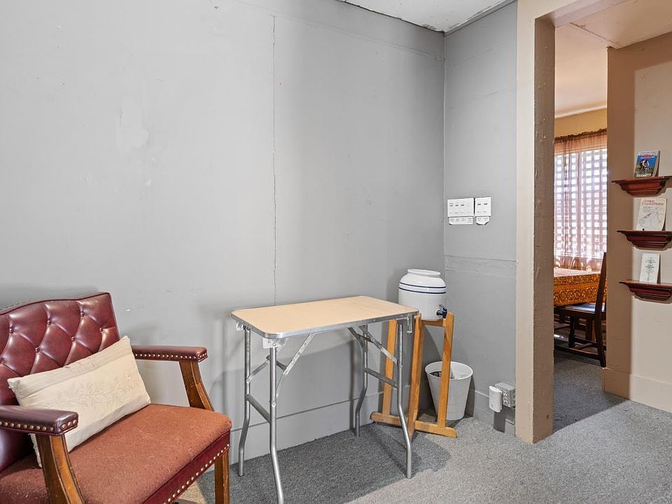 San Anselmo, California, 94960, United States, 2 Bedrooms Bedrooms, ,2 BathroomsBathrooms,Residential,Forsale,1985926