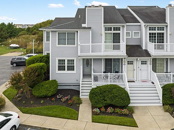 Wildwood, New Jersey, 08260, United States, 2 Bedrooms Bedrooms, ,2 BathroomsBathrooms,Residential,Forsale,1994150