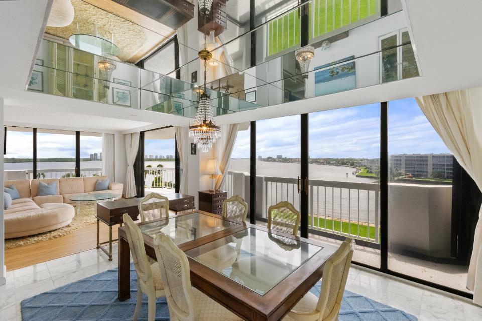 North Palm Beach, Florida, 33408, United States, 3 Bedrooms Bedrooms, ,2 BathroomsBathrooms,Residential,Forsale,1969936