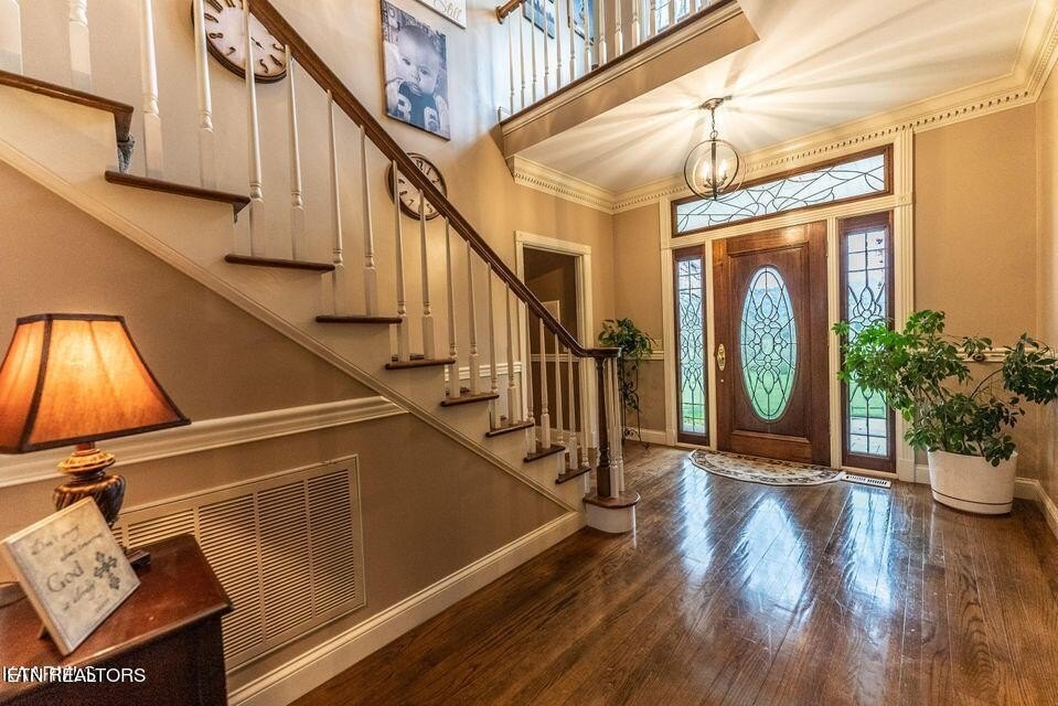 Pikeville, Tennessee, 37367, United States, 5 Bedrooms Bedrooms, ,5.5 BathroomsBathrooms,Residential,Forsale,1929853