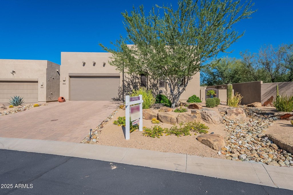 Scottsdale, Arizona, 85266, United States, 2 Bedrooms Bedrooms, ,3 BathroomsBathrooms,Residential,Forsale,2000283