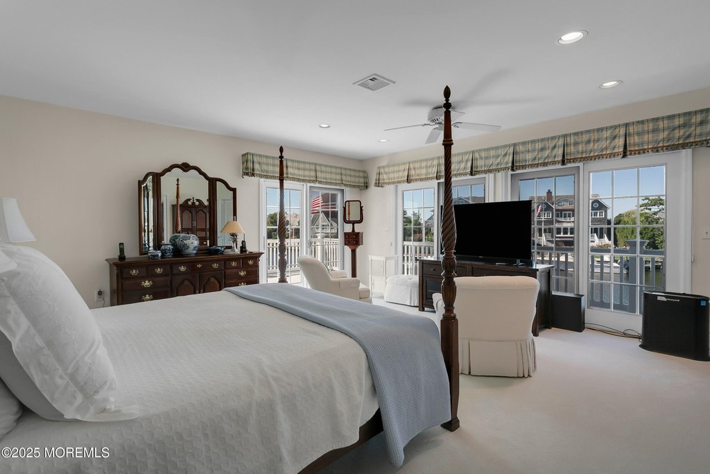 Mantoloking, New Jersey, 08738, United States, 6 Bedrooms Bedrooms, ,4 BathroomsBathrooms,Residential,Forsale,1966063