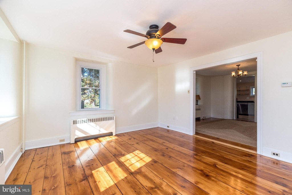 SCHWENKSVILLE, Pennsylvania, 19473, United States, 4 Bedrooms Bedrooms, ,2 BathroomsBathrooms,Residential,Forsale,2004194