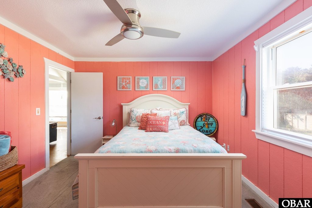 Corolla, North Carolina, 27927, United States, 5 Bedrooms Bedrooms, ,3 BathroomsBathrooms,Residential,Forsale,1993766