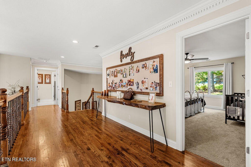 Loudon, Tennessee, 37774, United States, 4 Bedrooms Bedrooms, ,4.5 BathroomsBathrooms,Residential,Forsale,1973605