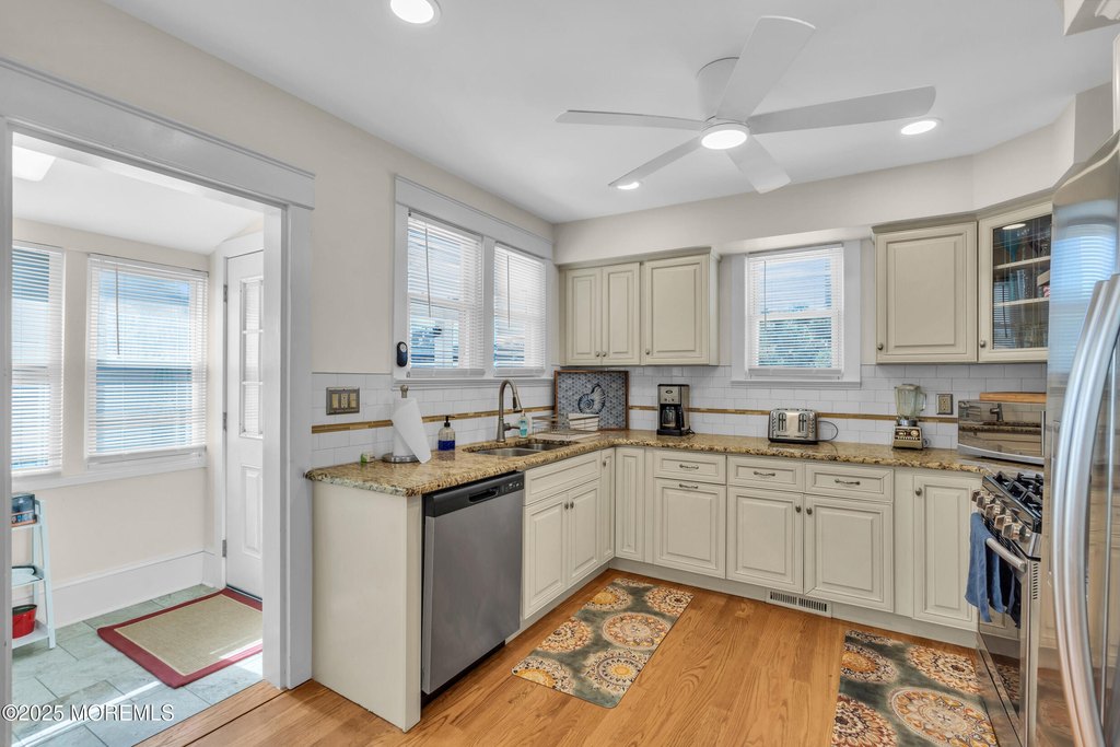 Lavallette, New Jersey, 08735, United States, 5 Bedrooms Bedrooms, ,3.5 BathroomsBathrooms,Residential,Forsale,2008467