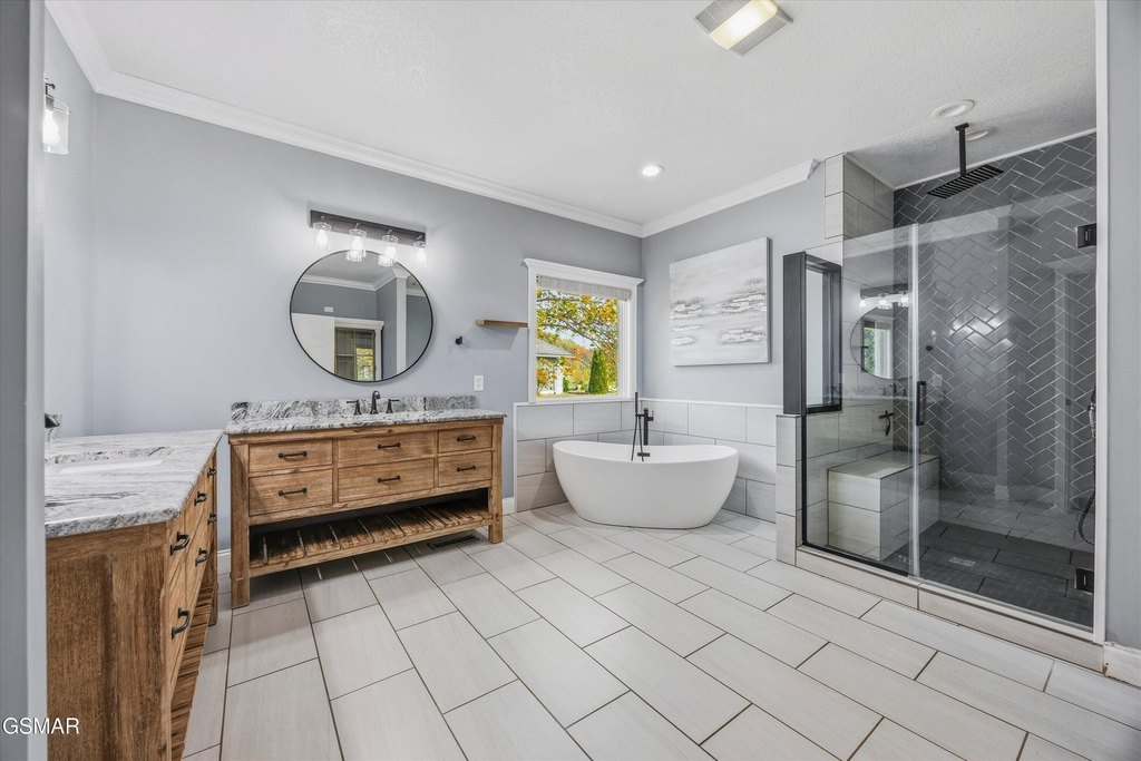 Sevierville, Tennessee, 37862, United States, 4 Bedrooms Bedrooms, ,3.5 BathroomsBathrooms,Residential,Forsale,1942459