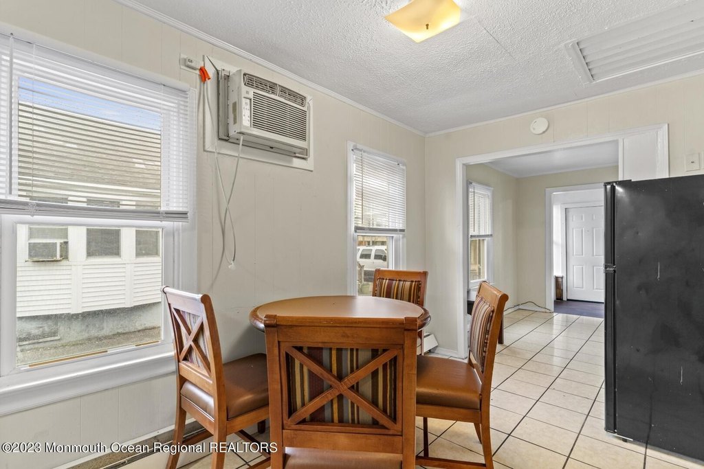 Seaside Heights, New Jersey, 08751, United States, 6 Bedrooms Bedrooms, ,3 BathroomsBathrooms,Residential,Forsale,2004842