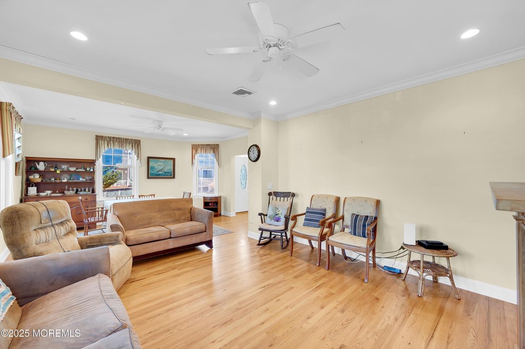 Manasquan, New Jersey, 08736, United States, 5 Bedrooms Bedrooms, ,3.5 BathroomsBathrooms,Residential,Forsale,1984562